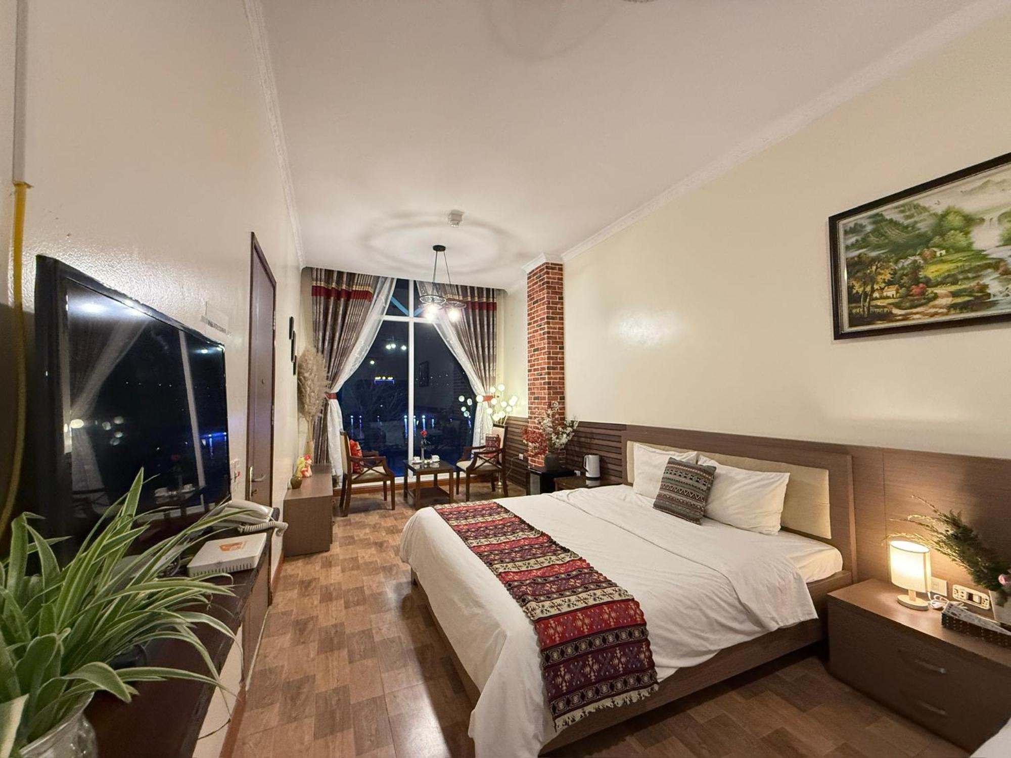 Anh Hong Hotel Ta Lan Than Eksteriør billede